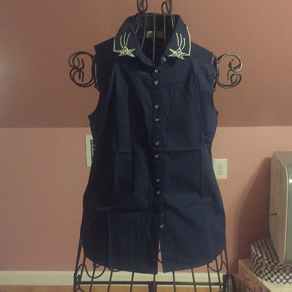 ModCloth- Navy Sleeveless Button Up